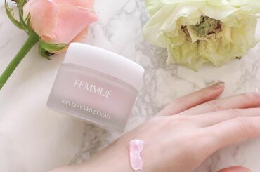 ❀𝑊𝑒 𝐿𝑜𝑣𝑒 𝐹𝐸𝑀𝑀𝑈𝐸⸝⋆ 

発売されたばかりの、
FEMMUEソフトクレイベルベットマスク

ピンク色の可愛らしいクレイに
優雅なダマスクローズの香...