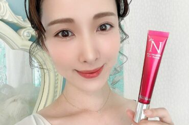 メイクのりが良い日とそうじゃない日の違いはお肌の「ハリ」だと気がつきまして

年齢とともに誰にでも必ずできてくるシワや毛穴も、「ハリ」があるお陰で目立ちにくくな...