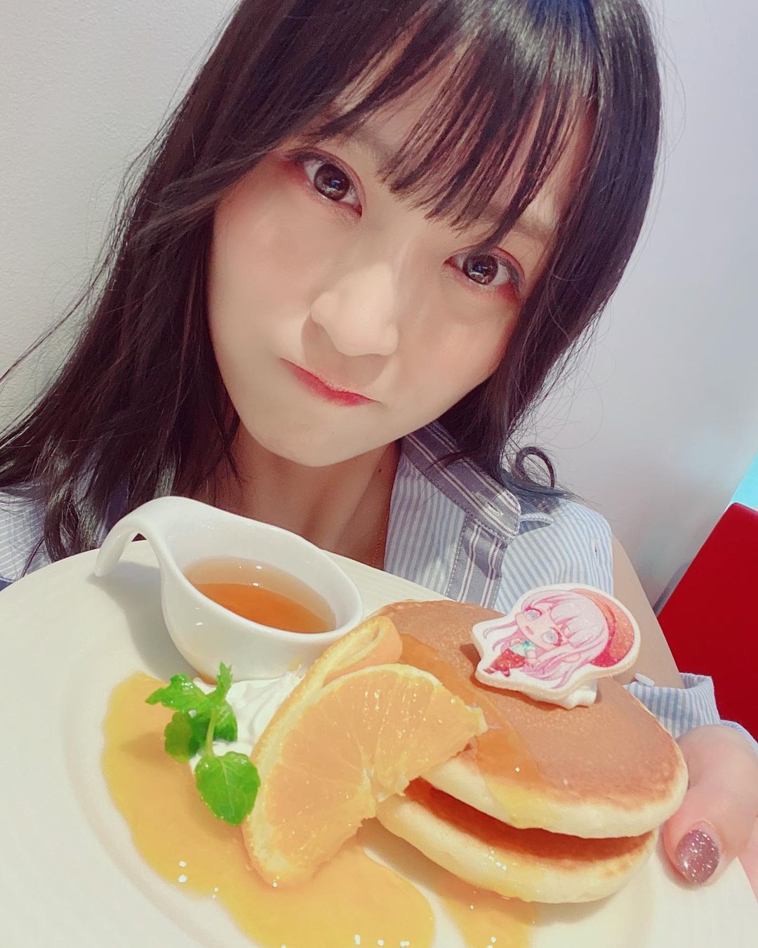 根岸愛 D4dj Groovy Mix スイーツパラダイスコラボカフェもう行っていただけましたか 6月30日までやってますのでぜひダリアちゃんのアクキー欲しかった Moe Zine