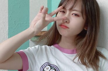 この間買ったFlowerKnowsのリップ使ってみたっ！
肉眼だともっとナチュラルな感じなんだよ
かわうぃ、、...