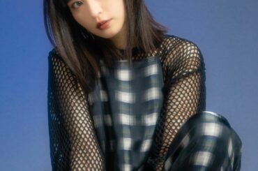 デジャヴュの眉マスカラを使ってモードメイク!︎

私はビターブラウンを使って、
キリッと印象的な目元に。

#PR
#デジャヴュ
#フィルム眉カラー...