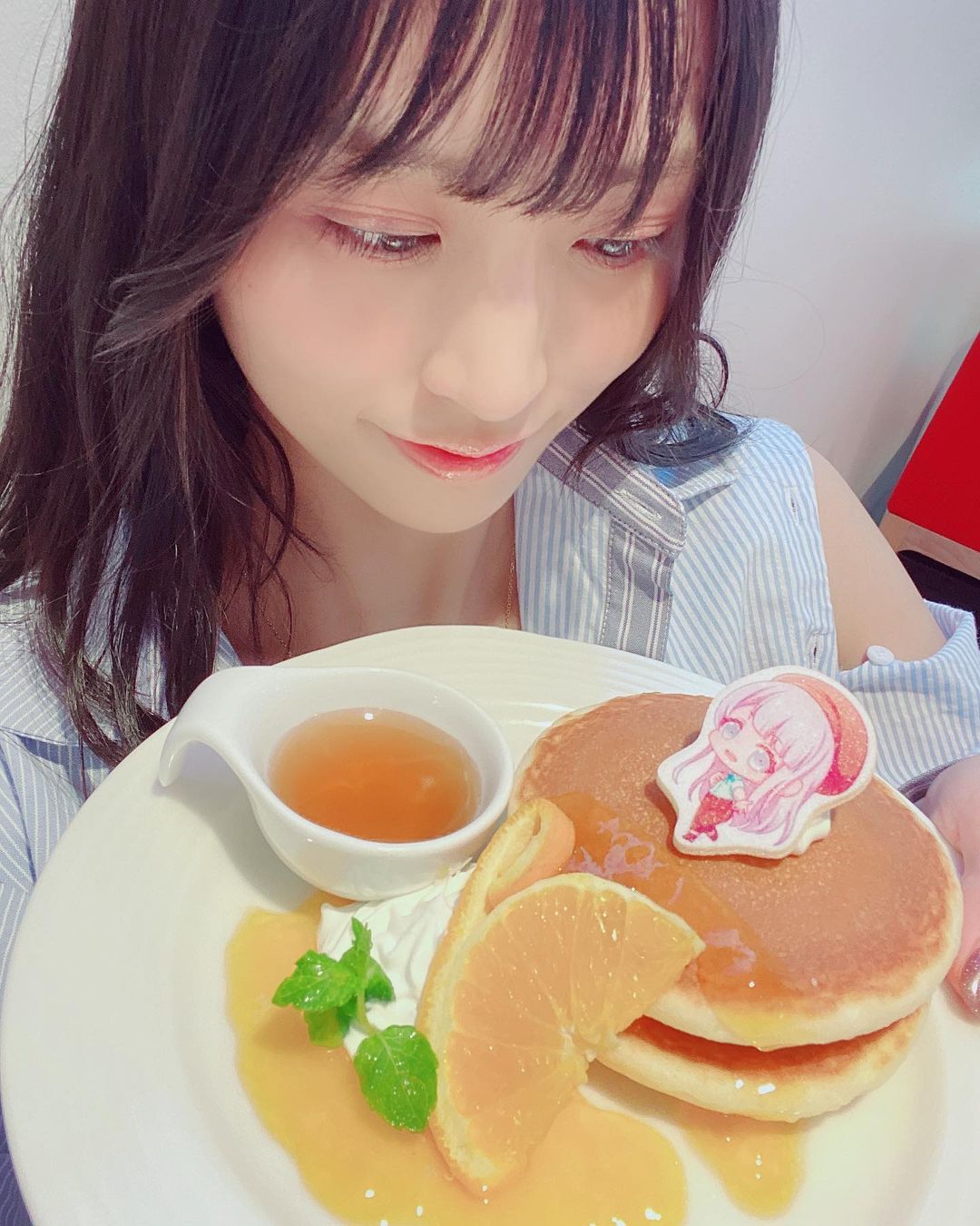 根岸愛 D4dj Groovy Mix スイーツパラダイスコラボカフェもう行っていただけましたか 6月30日までやってますのでぜひダリアちゃんのアクキー欲しかった Moe Zine