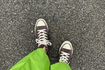 _

×

この色合い新鮮で今年の夏は気分かも

最近ワンポイントに
派手な色を取り入れるのが好きです
夏だし明るくいこう〜

#相変わらずの
#コンバースマニ...