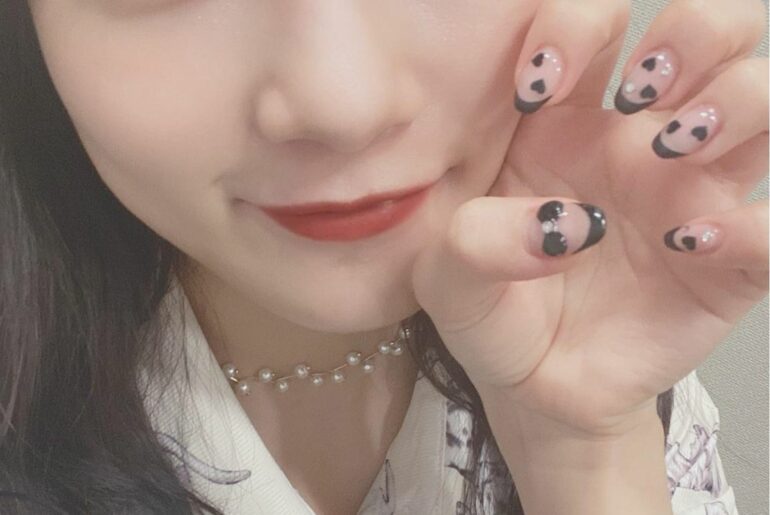 熊井友理奈 Repost Chiekonakayama With Repostapp Nail Nails Nailart ネイル 美甲 ネイル Moe Zine