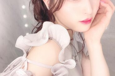 そろそろ綺麗なお姉さん系になっちゃおうカナ(^_^)...