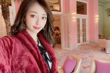 .
.
.
.
おはよ〜
.
.
.
#sobredress #ロングヘア #ワンピース #シルバーピアス #揺れるピアス #レースワンピース #眉アートメイク...