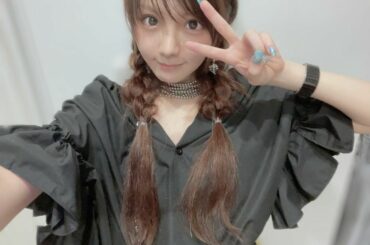 .
@narcissus___official  の
トップスかわいい〜

ナルシスって衣装にも出来るような
変わった形がたくさんあって 結構ここで服買うことが...