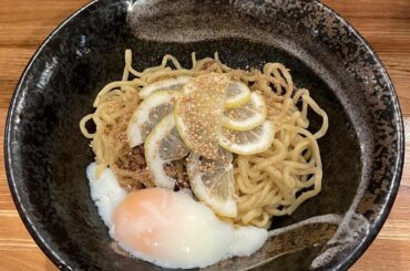 好きな食べ物はなんですか？
私は油そばです...