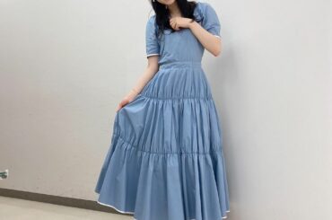 今日のオルガン坂生徒会の私服衣装
とっても可愛い水色のワンピースと髪型もお姫様みたいにしてもらって、ルンルンでした
後ろのリボンもかわいい〜♡
tops… @m...