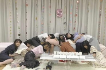 6年生になりました！
まだ15歳だった自分によく1人で何も知らない地でアイドルとして頑張る道を選んでくれて、ありがとうと今では胸を張って伝えたいですね〜
あの時...
