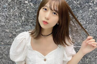 .
暑い日は可愛い白シャツを
ついつい着ちゃいます

昨日全身も載せたけど
形が可愛くてお気に入り

本日もみなさんお疲れ様です︎

@snidel_offic...