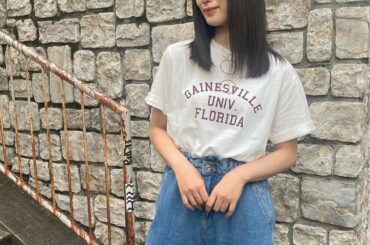 ＊
梅雨が明けてとても天気が良い〜！

暑いのはあまり得意じゃないけど、
天気が良いと気分が上がります

これは美容院に行った日の写真
最近はラフなお洋服を選ぶ...