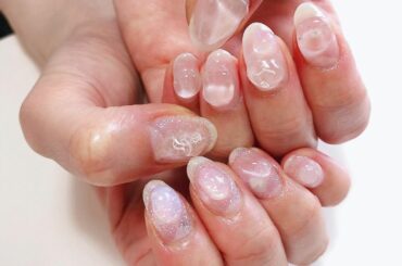 夏の撮影やお誕生日に向けてクリアとシアーなホワイトのネイルに
.
さりげなくてうるうるキラキラとってもかわいい
.
.
.
#summernails #summ...