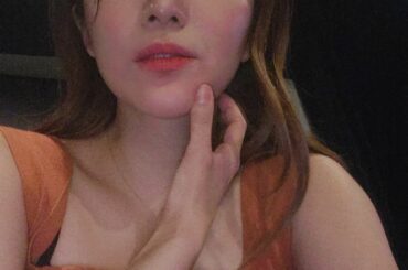 .
@fourseasons_clinic.t で
PRP受けてから3週間くらい？
元々肌は綺麗な方だけど
もっと綺麗になってきたよ！
最近写真を撮ってビックリ...