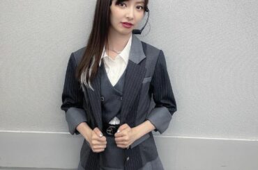 新曲 #根も葉もrumor 初披露でした！！
AKBにとって約1年半ぶりのシングル。
沢山の方に愛される曲になるように、みんなで頑張ります

衣装は格好いい制服...