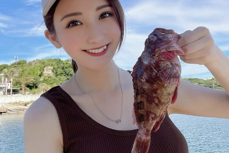 伊藤愛真 雨ディズニーかましてきた 乗り物乗らないでひたすら室内巡りしてた ホットワイン最高すぎた ディズニーは乗り物乗る派 カフェ巡る派 Moe Zine 伊藤愛真 雨ディズニーかましてきた 乗り物乗らないでひたすら室内巡りしてた ホットワイン最高すぎた ディズニーは乗り物乗る派 カフェ巡る派 Moe Zine