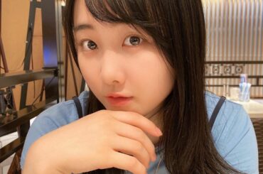 鏡見て、
うぉ！髪切ったんやった！ってまだびっくりする...