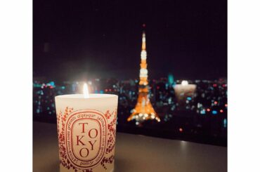 久しぶりに長期滞在している東京。

この1ヶ月、いろんな表情をみせてくれた東京タワーですが、私はやっぱりこのスタンダードな色が好きだなぁと。。

そんなことも今...