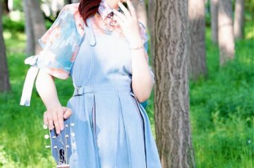 #愛美「#カザニア」本日発売です！
.
.
店舗によってはこちらの衣装の特典も手に入ります
.
.
よろしくお願いいたします
.
....