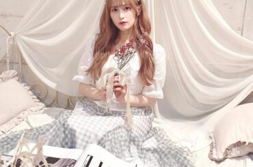 白に溶けそ
#idol #idoltokyo #アイドルトーキョー #表参道カフェ #かよよん私服...