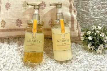 &honeyのシャンプー！今流行ってるよね
オイルも好きで使ってるんだけど
シャンプーとトリートメントもすごい好き

ブリーチ沢山してるからすぐパサパサしちゃう...