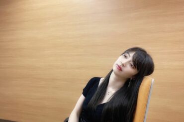 8月ですね！
みんな夏バテには気をつけようね☆

昨日のSHOWROOMで
今の写真載せてーって言われたので
いつもと違う感じで撮ってみました。笑
2枚目は普通...