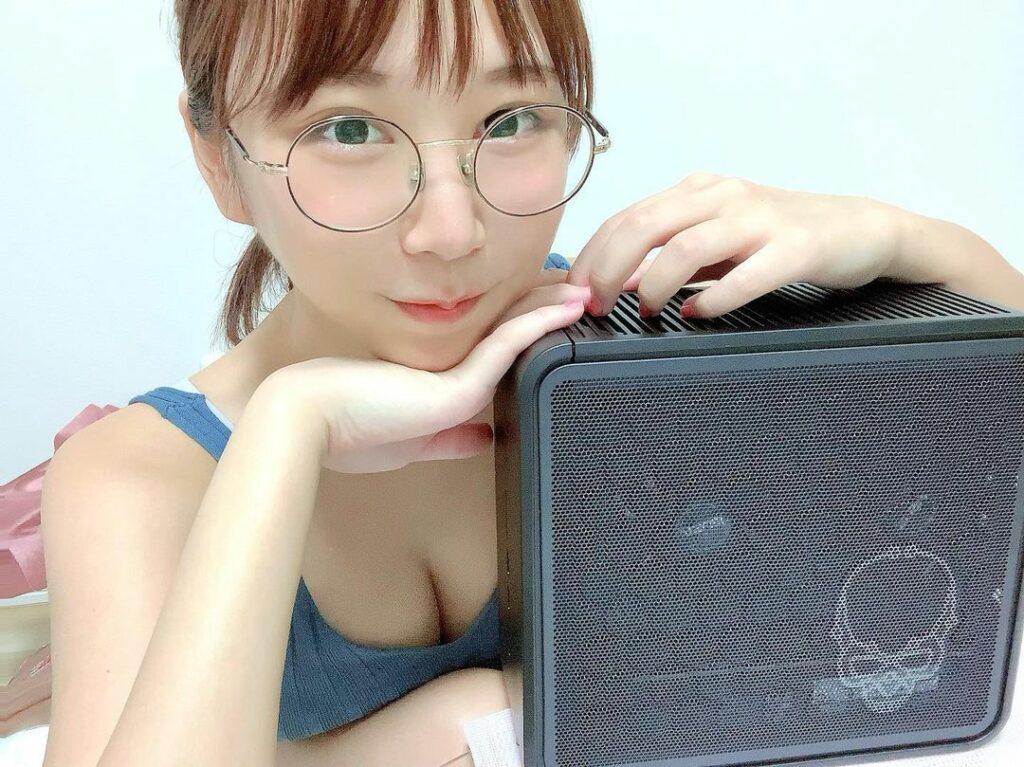 自作pc女子 Moe Zine 自作pc女子 Moe Zine