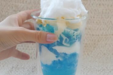 夏休みにぴったり
青空ゼリー
詳しくはYouTubeで︎
・
息子氏は煉獄さんのように、うまいっ！うまいっ！と食べてくれました
・
#青空ゼリー #青空 #手作...