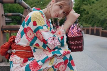 おはよー𝔾𝕠𝕠𝕕 𝕄𝕠𝕣𝕟𝕚𝕟𝕘 ︎*.｡

#インスタグラビア#性感#宅女#粉我#性感內衣#大人女子#お尻フェチ#踋フェチ#美脚#浴衣女子#浴衣ヘア#浴衣ヘア...