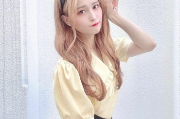 珍しく黄色！蜂さんカラーコーデ今日はちみつの日なんだって！！
@textbook_clothing のレモンイエローのトップスが超かわい
#かよよん私服 #レモ...