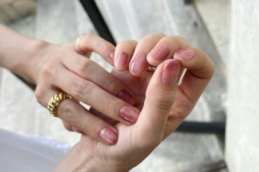 New nail

1年前にやったネイルが
忘れられなくて
pinkバージョンでやっていただきました。

あーかわいい…

@nail69aya さん
ありがと...