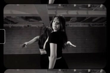 れんしゅう
るーちゃんとのダンスは楽しくて曲が終わるまで終わらない
流石に3回は〜って
たくさん良い汗かきました
次は何踊ろうかなぁ...