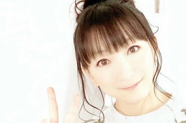 .

夏休み記念その25♪

ニュータイプ連載撮影の時の写真です♪

あんまりしない髪型…...