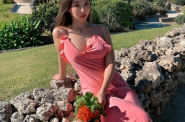 A bunch of flowers with love

To explore "Hoshinoya Taketomijima" with the bouqu...