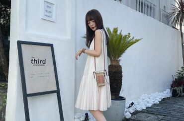 お仕事の打ち合わせで
ランチしたカフェ。
@andtcafe さん♡

ちょっとスパイシーで
美味しすぎたチキンカレー
また食べたいなあ。

この日のコーデは
...