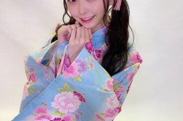 ⁡
⁡
今年は着れるかな〜って思ってたけど生写真の撮影で浴衣着れました︎︎︎︎︎︎
⁡
浴衣の時は割とアップの髪型してたから今回は珍しくツインテールしてみたよ...