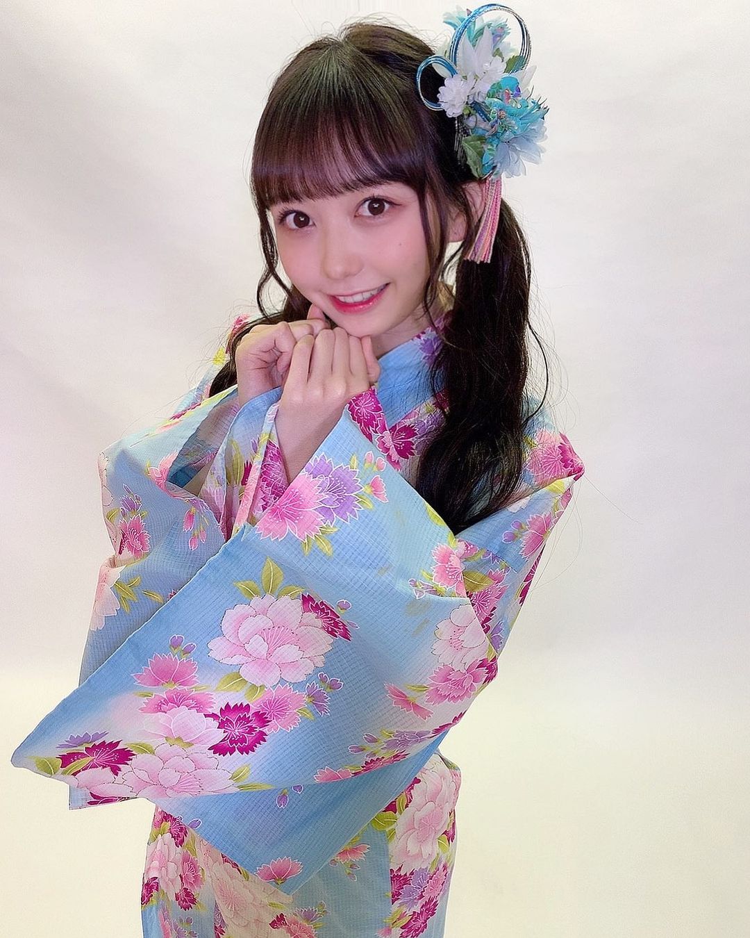 大盛真歩 今年は着れるかな って思ってたけど生写真の撮影で浴衣着れました 浴衣の時は割とアップの髪型してたから今回は珍しく ツインテールしてみたよ Moe Zine 大盛真歩 今年は着れるかな って思ってたけど生写真の撮影で浴衣着れました 浴衣の時は割とアップの髪型してたから今回は珍しく ツインテールしてみたよ Moe Zine