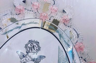 ⁡
暑くて溶ける。。
⁡
⁡
私、すごい乾燥肌で夏は夏でエアコンとかでパサパサになっちゃうから@precious_mieux さんでハーブトリートメントしてもら...