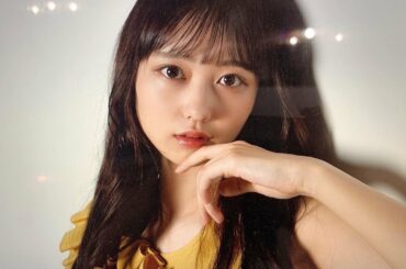 ⁡
大人っぽい私はどうですか？
⁡
この撮影の時はメイクさんがいつもとちょっと違う大人っぽいナチュラルメイクをして下さったんです
⁡
撮影の表情もいつものアイ...