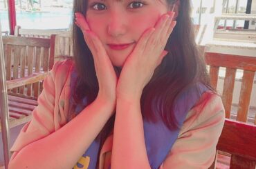 船に乗ったのであーる

気の抜けてる顔の自撮りを添えて

暑かったのと、船の屋根が赤色だったのとで顔真っ赤です

※撮影時だけマスク外してます

 #熱海  #...