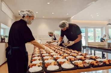 8月の台風・大雨の被害を受けた地域に対して、皆様からご支援いただきました支援金を用いて、昨日と今日で佐賀県の「フレンチキッチンプルミ( @french_kitc...