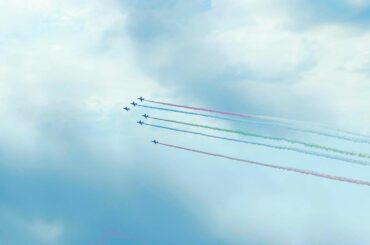 おすそわけ ︎

#ブルーインパルス #blueimpulse 

#下ばかり向いて歩きがちだけどたまには上向いて歩くのも良いもんだね
#とかポエちらかしてみた...