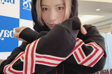 ㅤㅤㅤㅤㅤㅤㅤㅤㅤㅤㅤㅤㅤ
#私服戦隊ミヤジマン 
このフーディー、
袖がさぁ、かっこいいんだよ
ㅤㅤㅤㅤㅤㅤㅤㅤㅤㅤㅤㅤㅤ
#宮島咲良 #ミヤジマン #ぼっち...