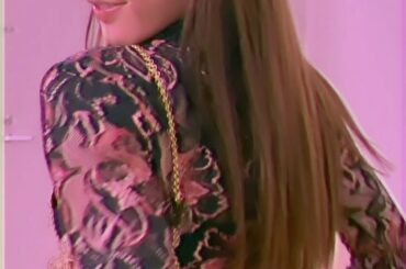 今日は、イベントのお仕事で素敵なお洋服着ました

dress→@pacorabanne
jewely→@charlottechesnaisjewelry
sho...