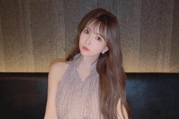 これはこんな寒くなる前に
最後の夏服て感じだね笑

肌寒くなったからみんなも
体調気をつけてね♡...