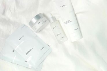 スキンケア用品を統一するのが密かな夢だったのです〜︎

お肌にぐんぐん浸透して、見た目もおしゃれなので
毎日使うたびにワクワクしてます♡

@koive_y...