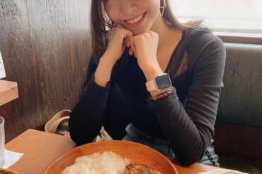 .
無性に食べたくなる、
ハンバーーーーーグっっ！！！！
.
美味しいご飯を食べた時って
無条件にハッピーになります。

食いしん坊万歳
.
#ハンバーグ
#幸...