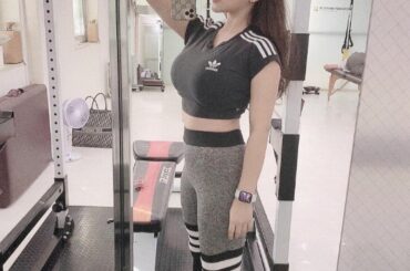 .
.
@estretch.gym 
gym︎︎︎
stretchしてから
trainingはきくぅ〜
.
.
#天木workout 
#workout 
#t...