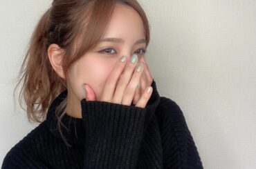 前髪伸ばしてみてるのです気分...