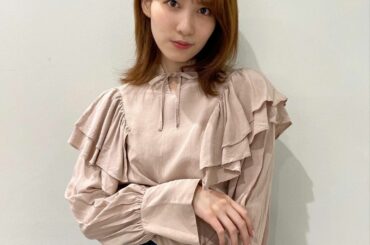 秋はブラウスの気分
ブラウスもデニムもお気に入り

 #lilybrown  #ブラウス  #ブラウスコーデ  #めぐコーデ...